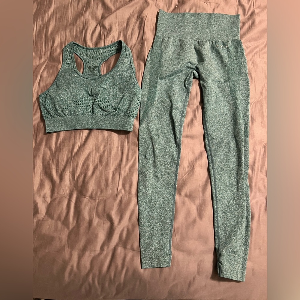 ARIA leggings and sports bra
